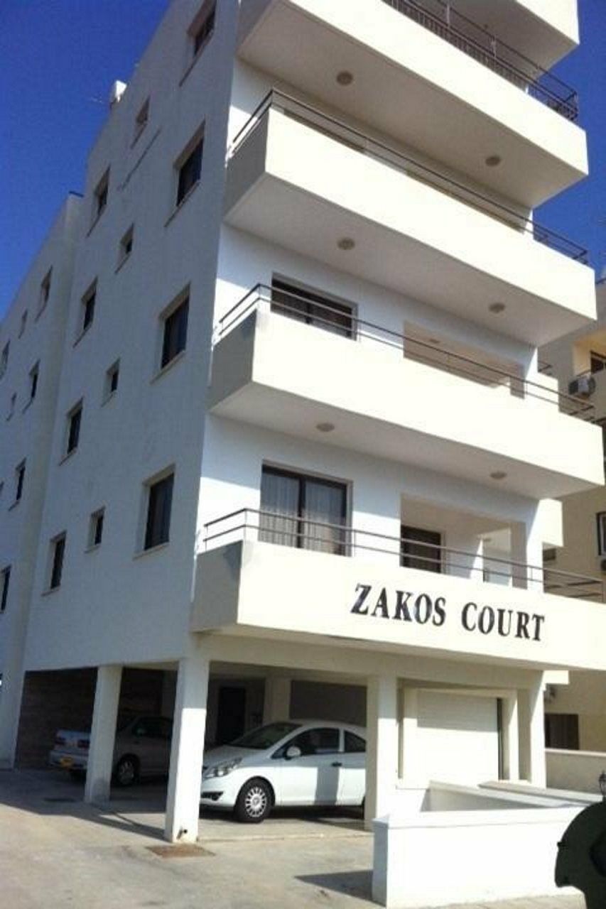Zakos Court Apartments Lárnaka Kültér fotó