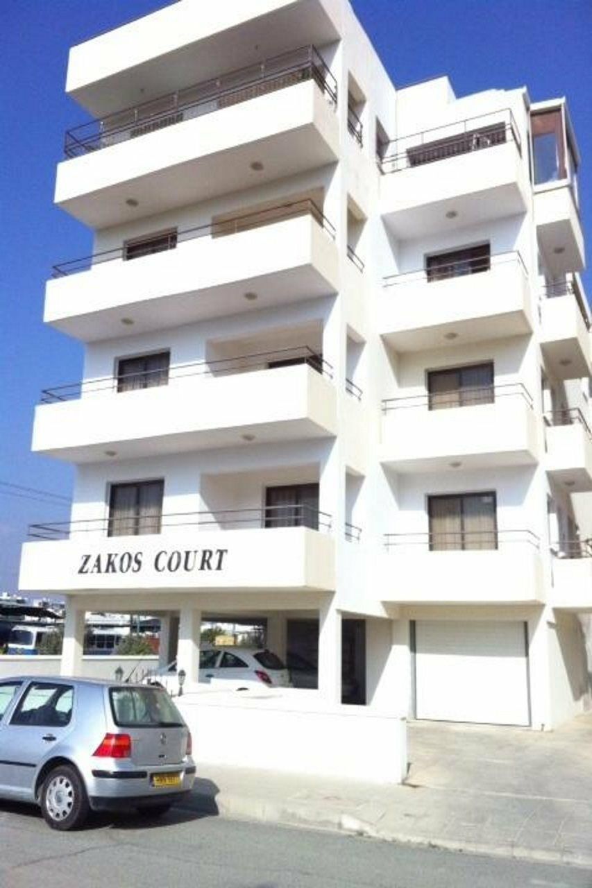 Zakos Court Apartments Lárnaka Kültér fotó